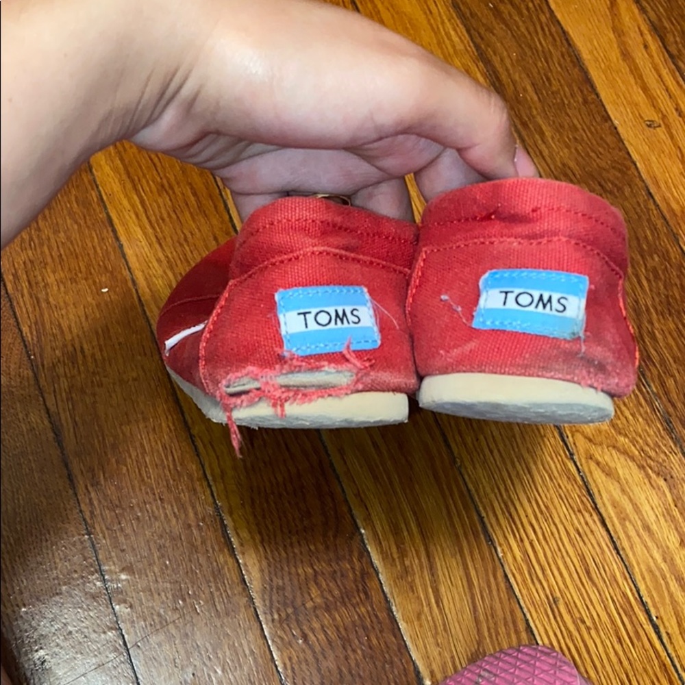 Red toms - Picture 3 of 3